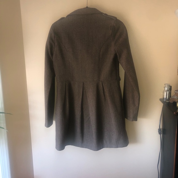 Coat - Picture 4 of 9